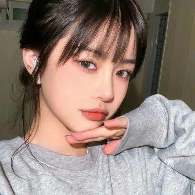 圈内新人片场闹不和，同行集体沉默，一个月持续发酵